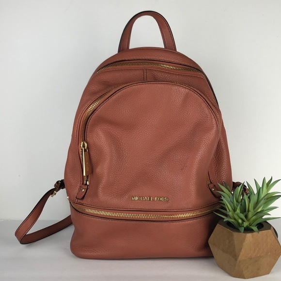 Michael Kors Rhea Medium Leather Designer Chic Fashionable Backpack MK - Picture 2 of 16